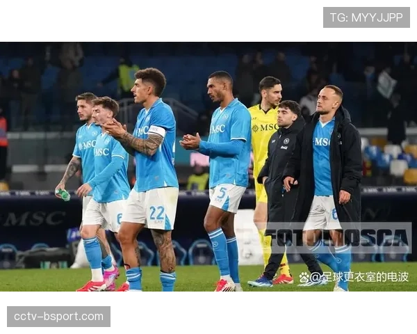 数据前瞻:那不勒斯高位逼抢体系面临罗马防守反击考验 数据前瞻:那不勒斯高位逼抢体系面临罗马防守反击考验