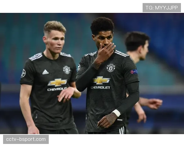 “曼联3-1逆转切尔西，B费两射一传，红魔欧战希望重燃”